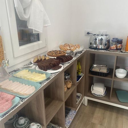 Maryam23 Bed and Breakfast Syracuse Buitenkant foto